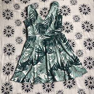 EUC H&M Tropical Sleeveless Dress sz L